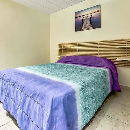 Los Cristianos 2 Bedrooms 公寓